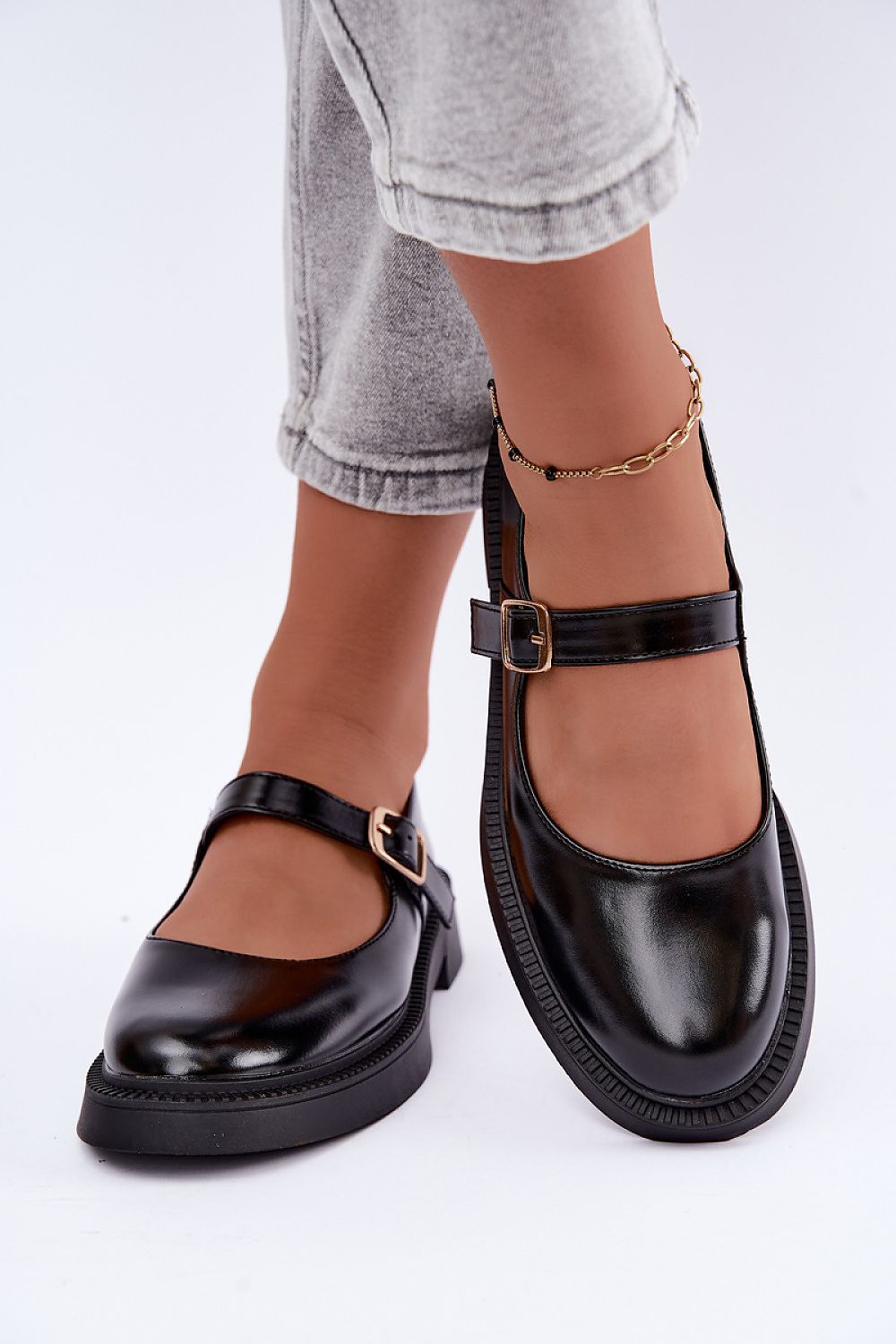Half shoes model 232335 Step in style