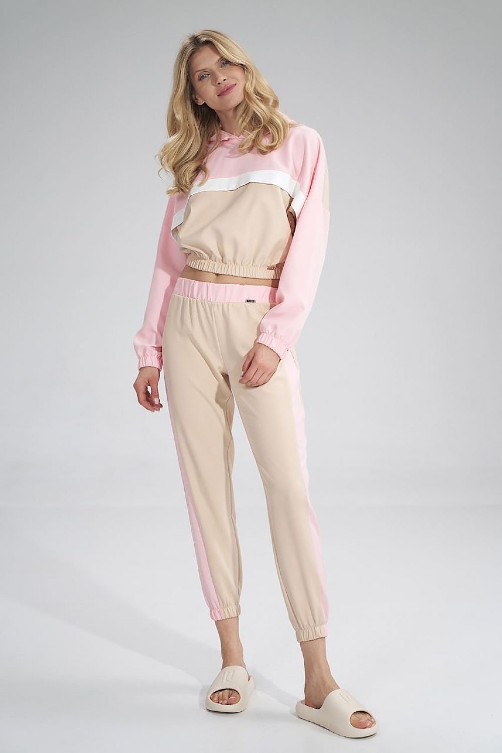 Tracksuit trousers model 154693 Figl