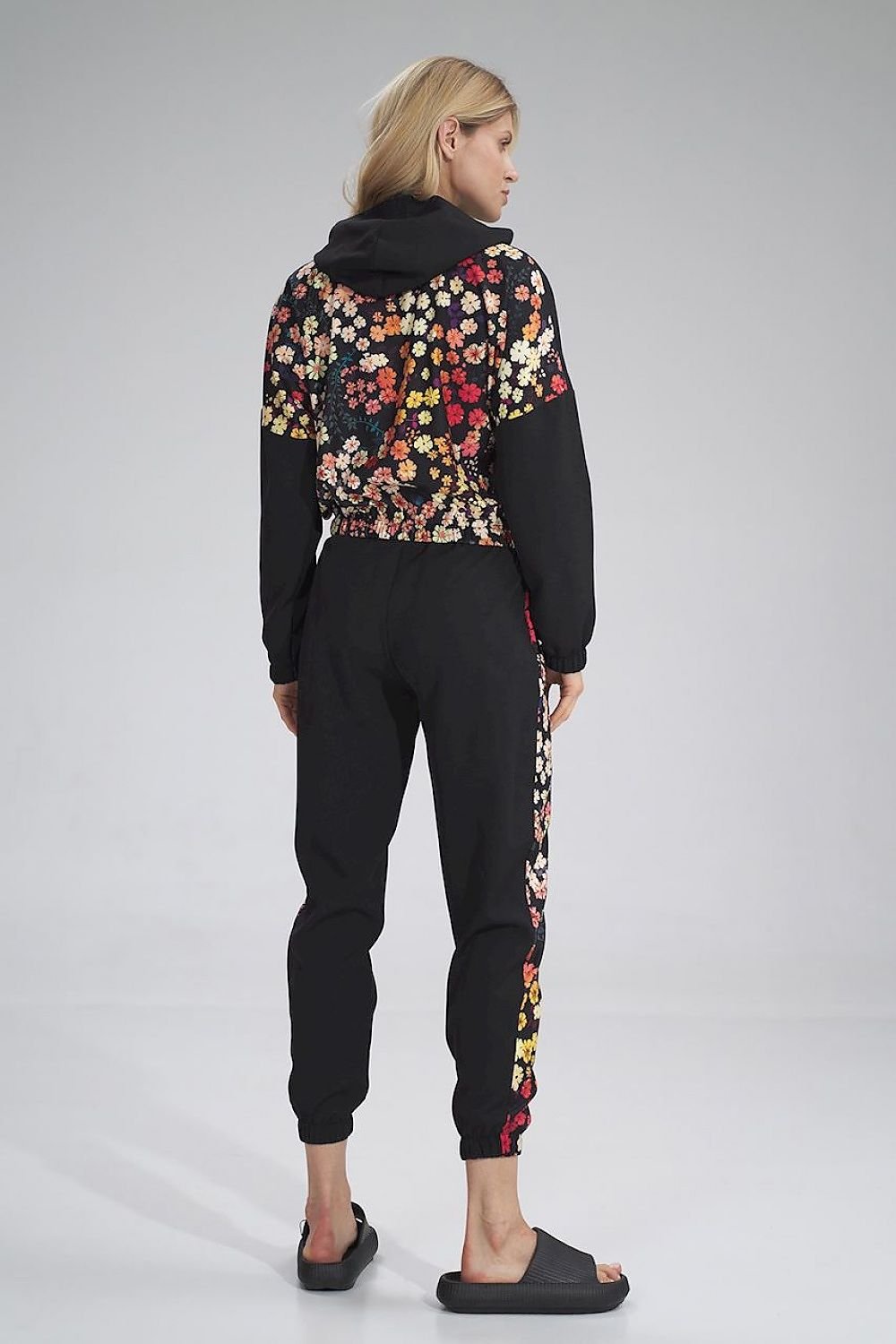 Tracksuit trousers model 154693 Figl