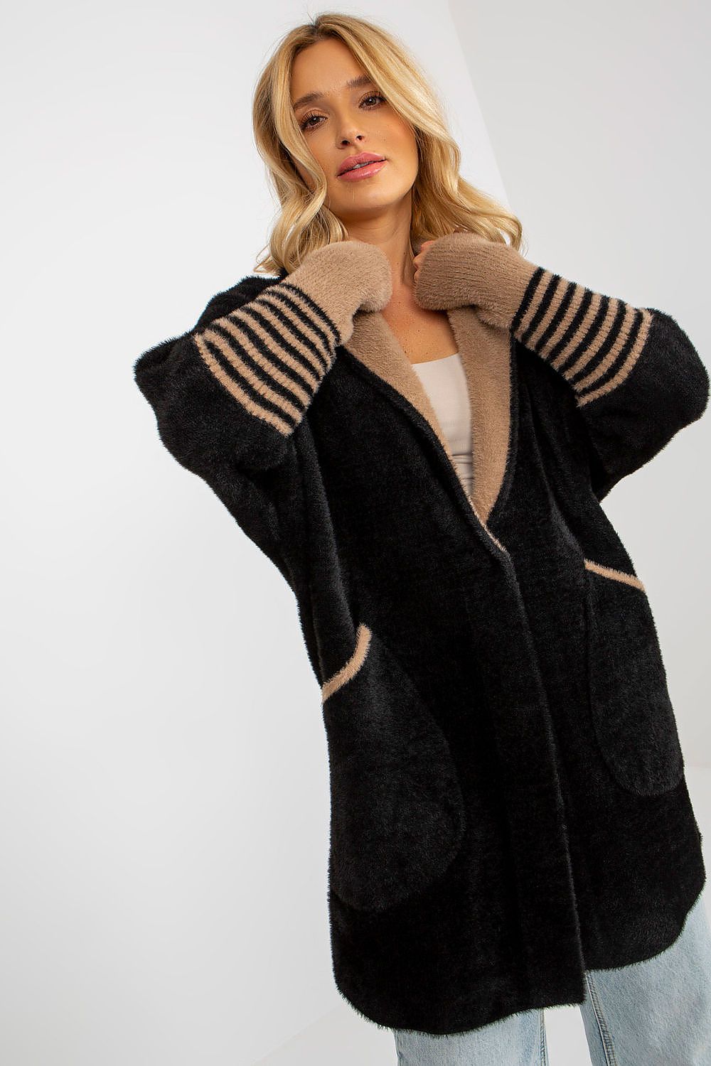 Coat model 175957 MBM