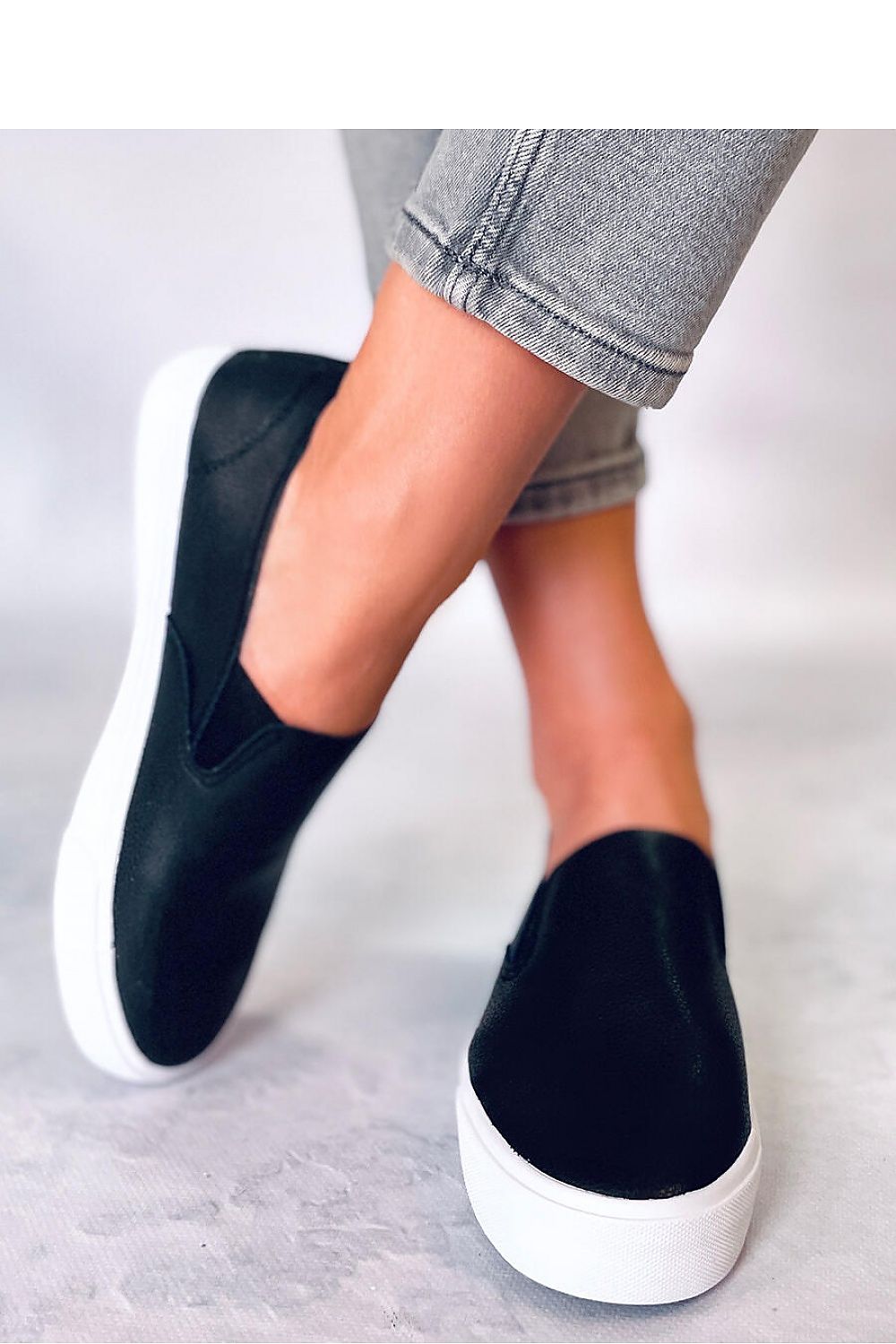 Sneakers model 176032 Inello