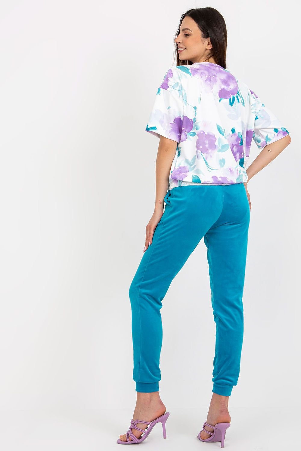 Set model 180211 Rue Paris