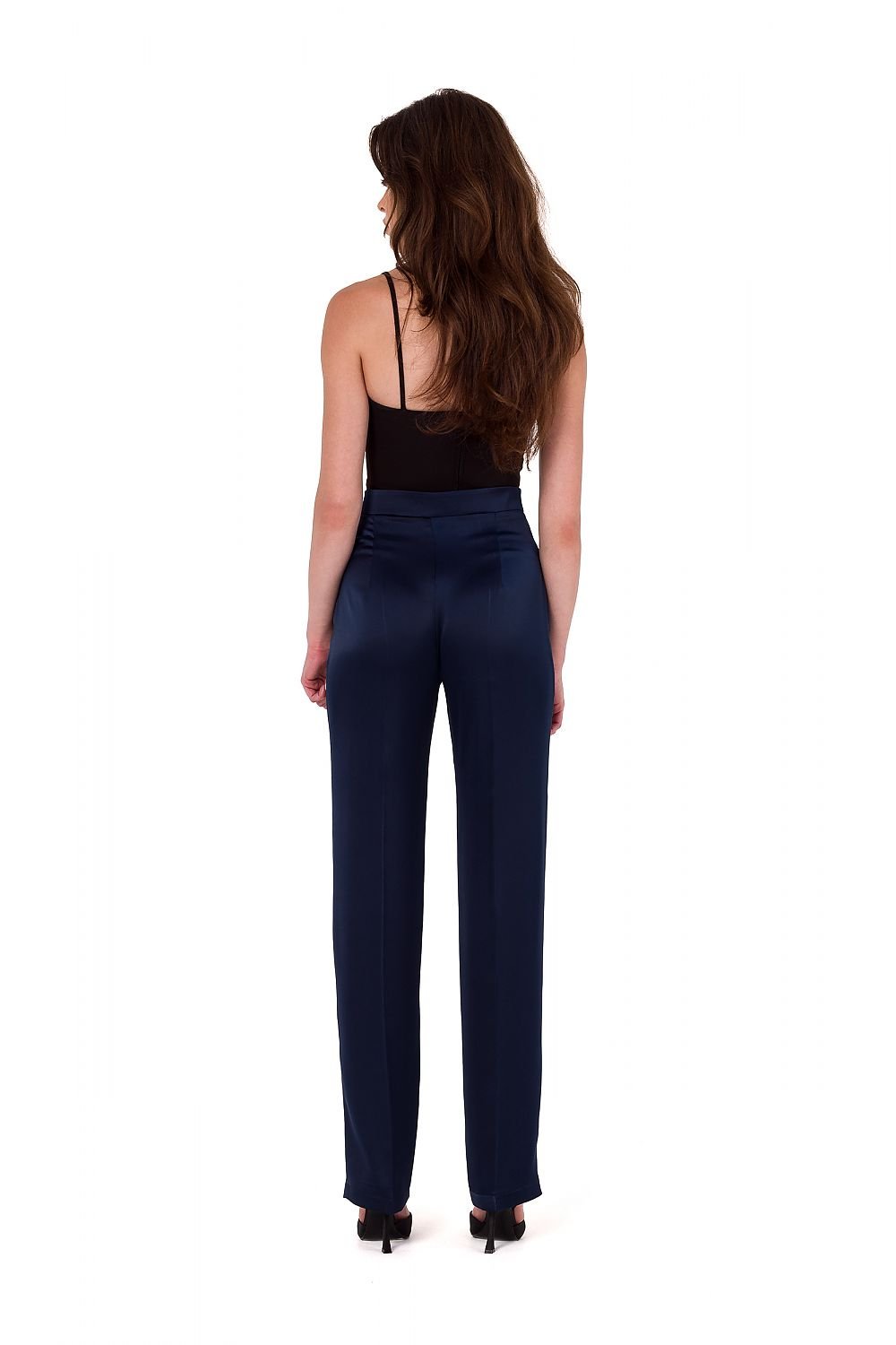 Women trousers model 185487 Makover