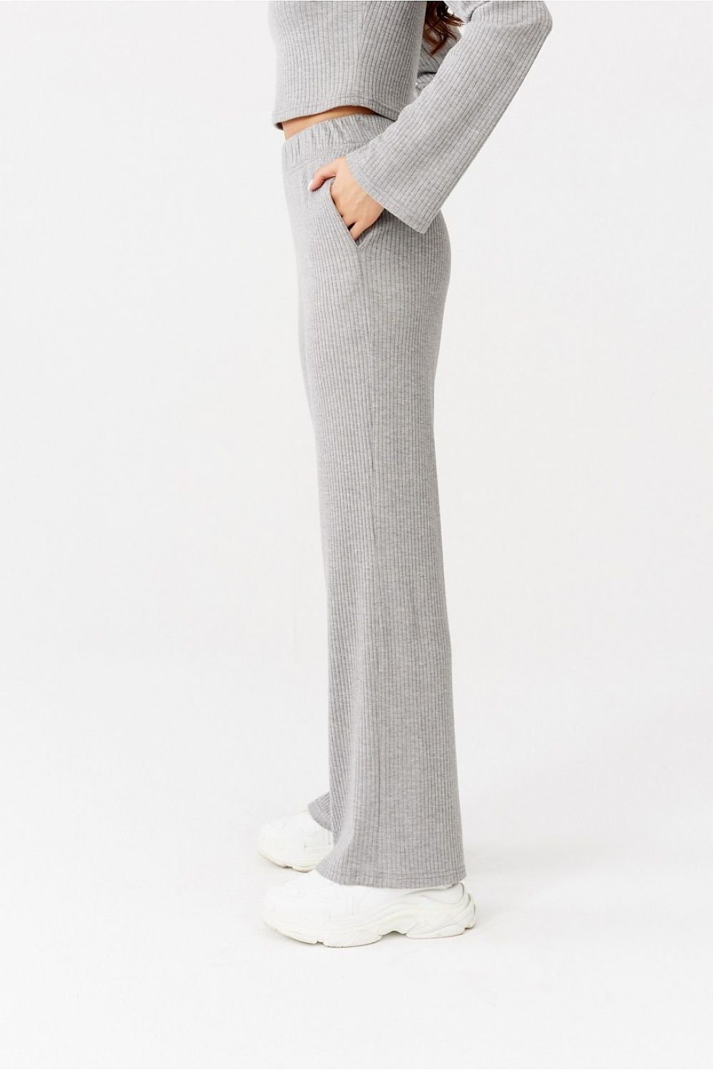 Women trousers model 185974 Roco Fashion