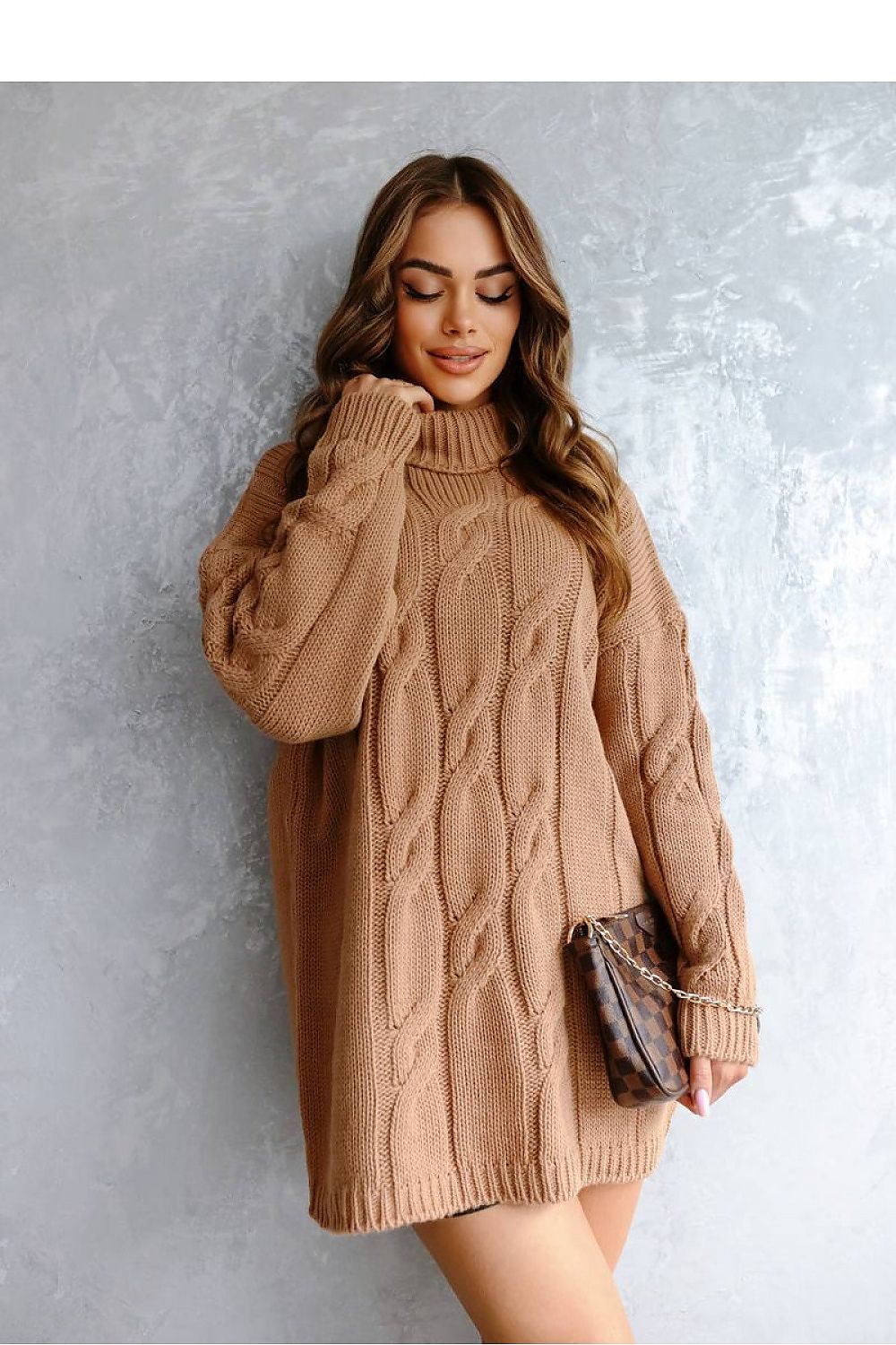  Turtleneck model 189182 Badustore 