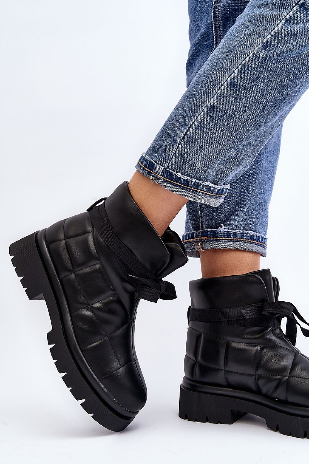  Boots model 191189 Step in style 