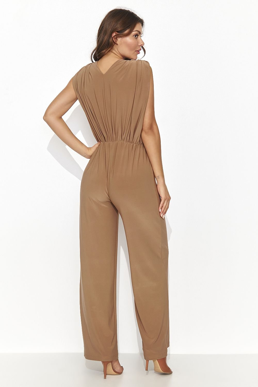 Suit model 192051 Numinou