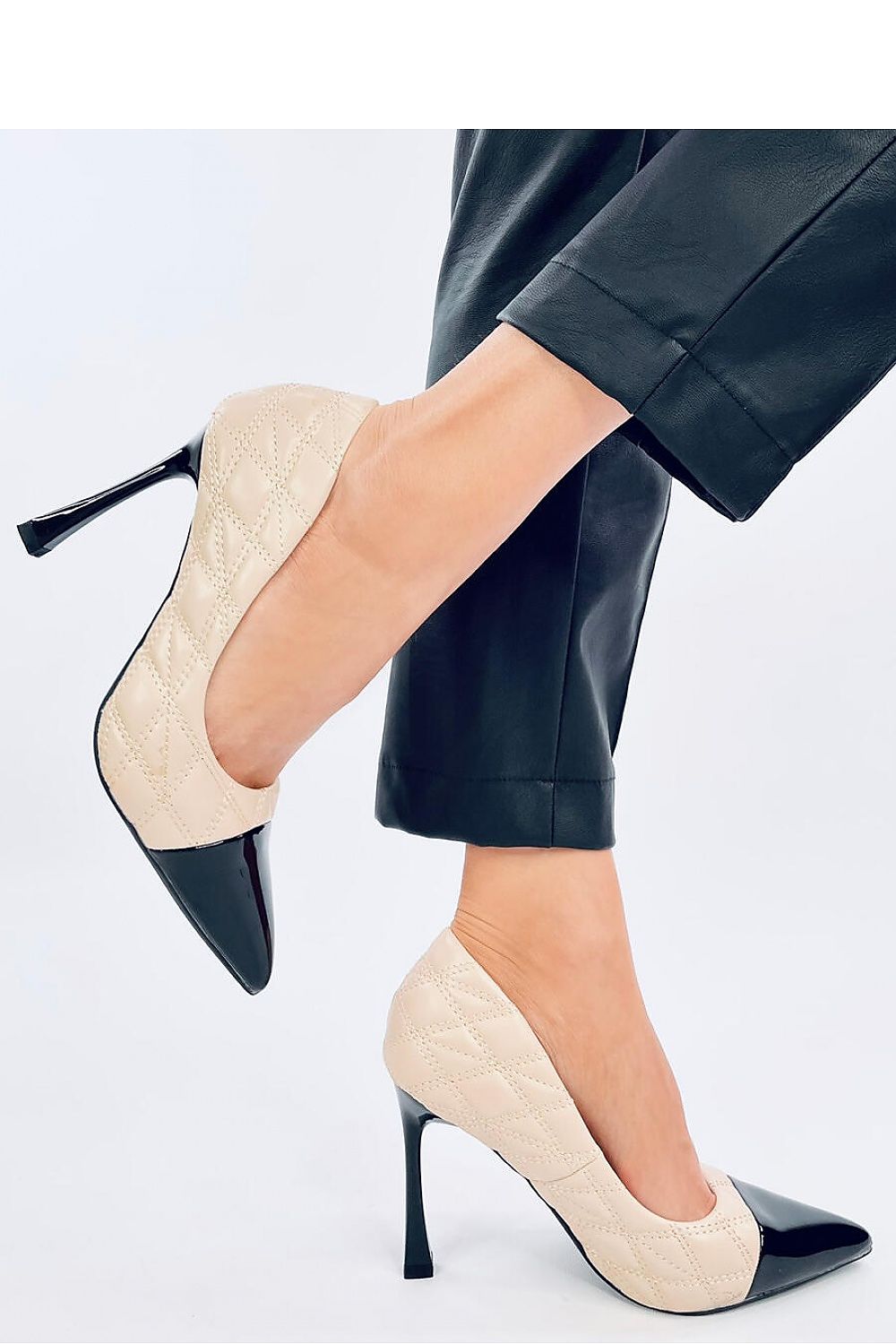  Strappy high heels model 192739 Inello 