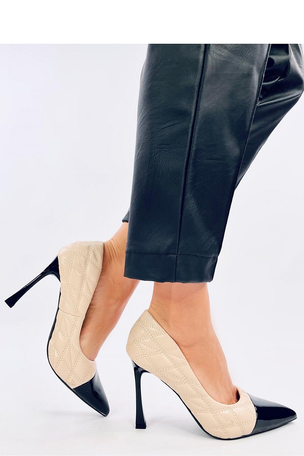  Strappy high heels model 192739 Inello 