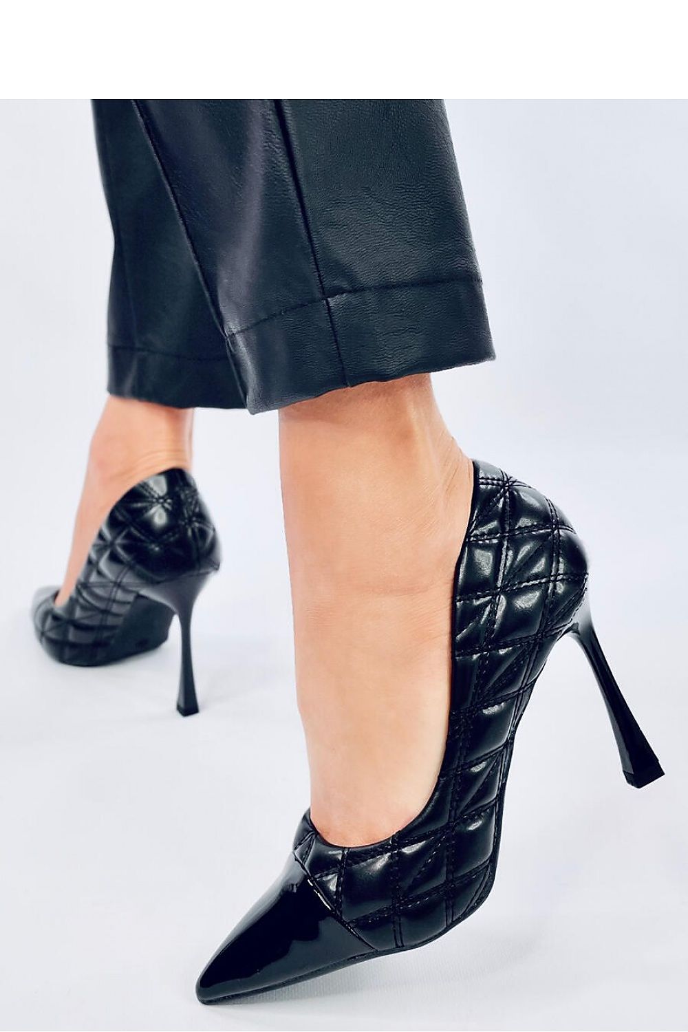  Strappy high heels model 192740 Inello 
