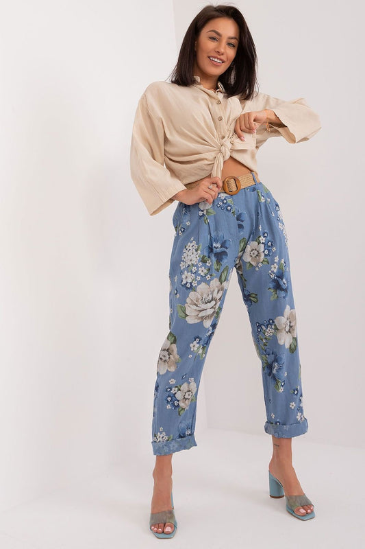 Women trousers model 194862 Italy Moda