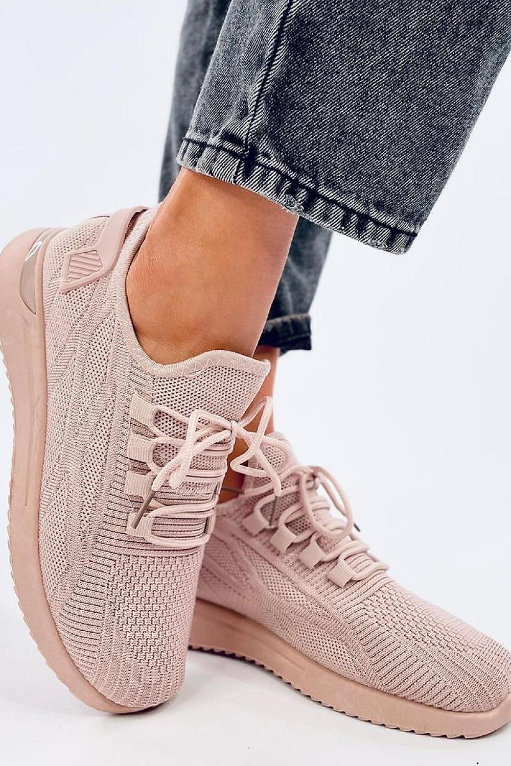  Sport Shoes model 196001 Inello 