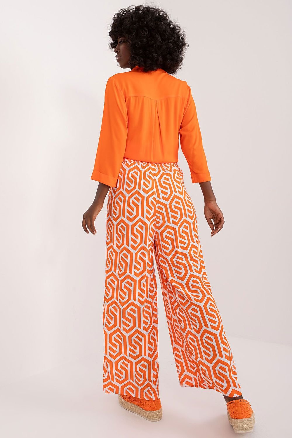 Women trousers model 196924 Sublevel