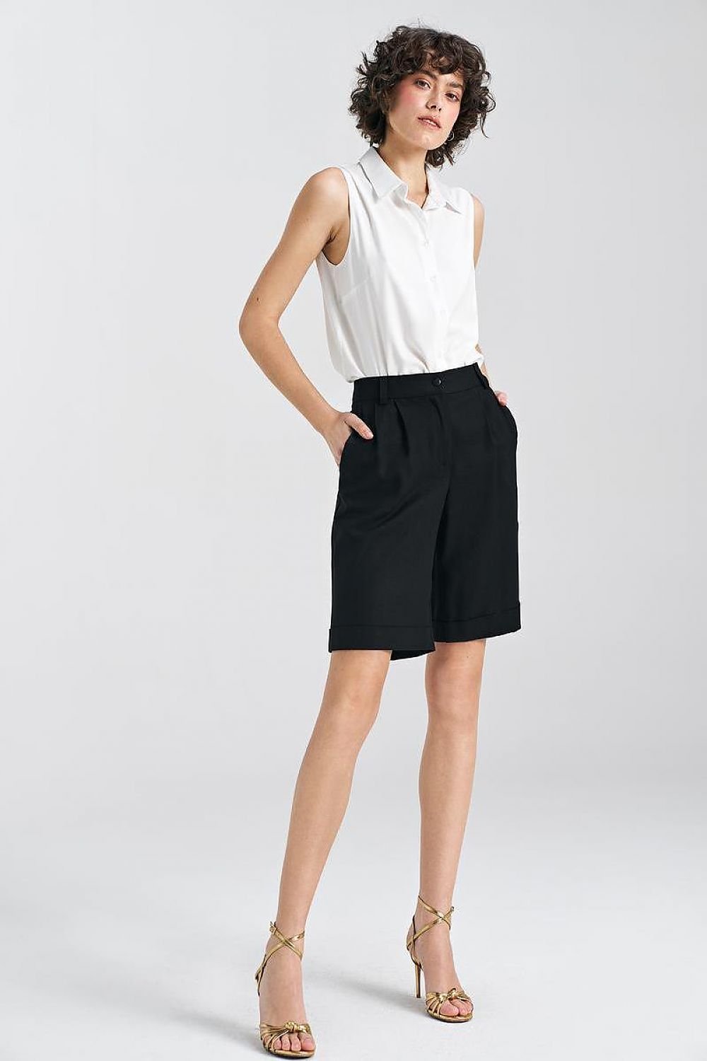 Shorts model 196994 Nife