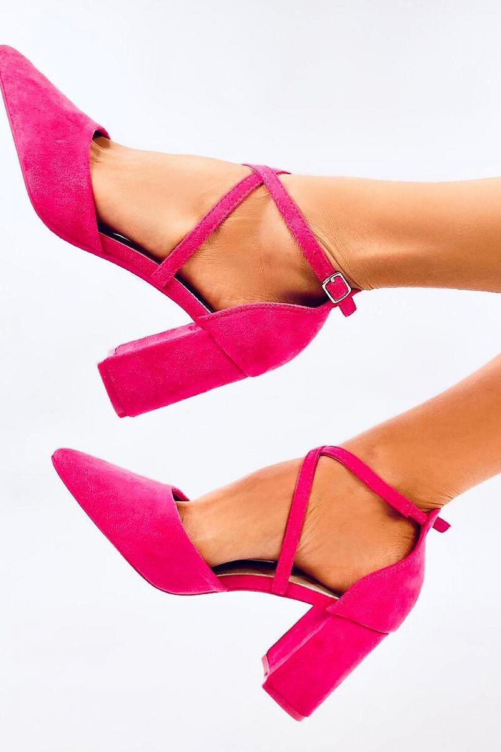   Czółenka ze skrzyżnymi paskami THOIS FUKSJA - Inello 