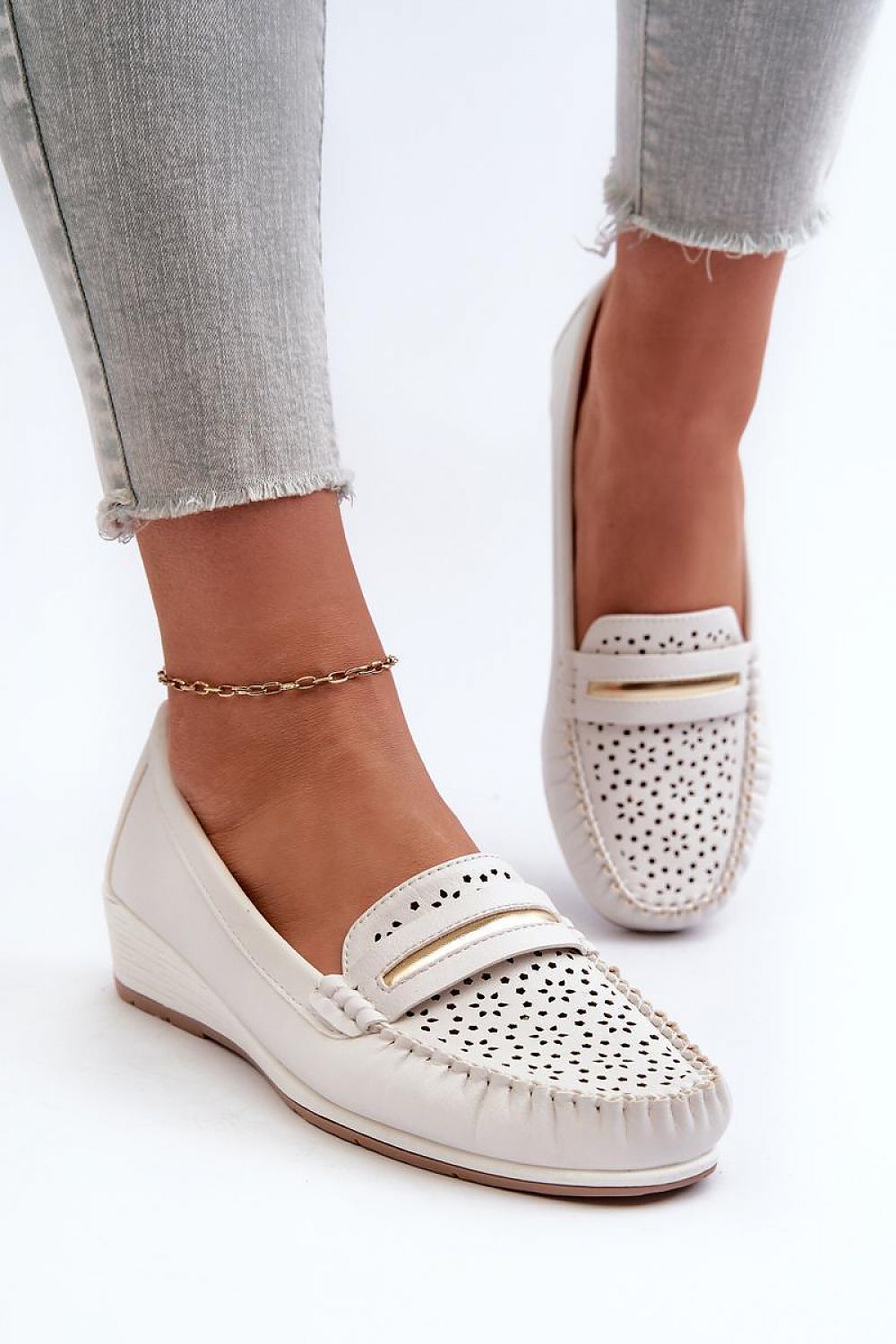  Mocassin model 197143 Step in style 
