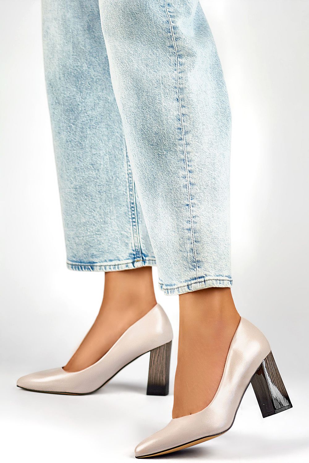  Block heel pumps model 200293 PRIMO 