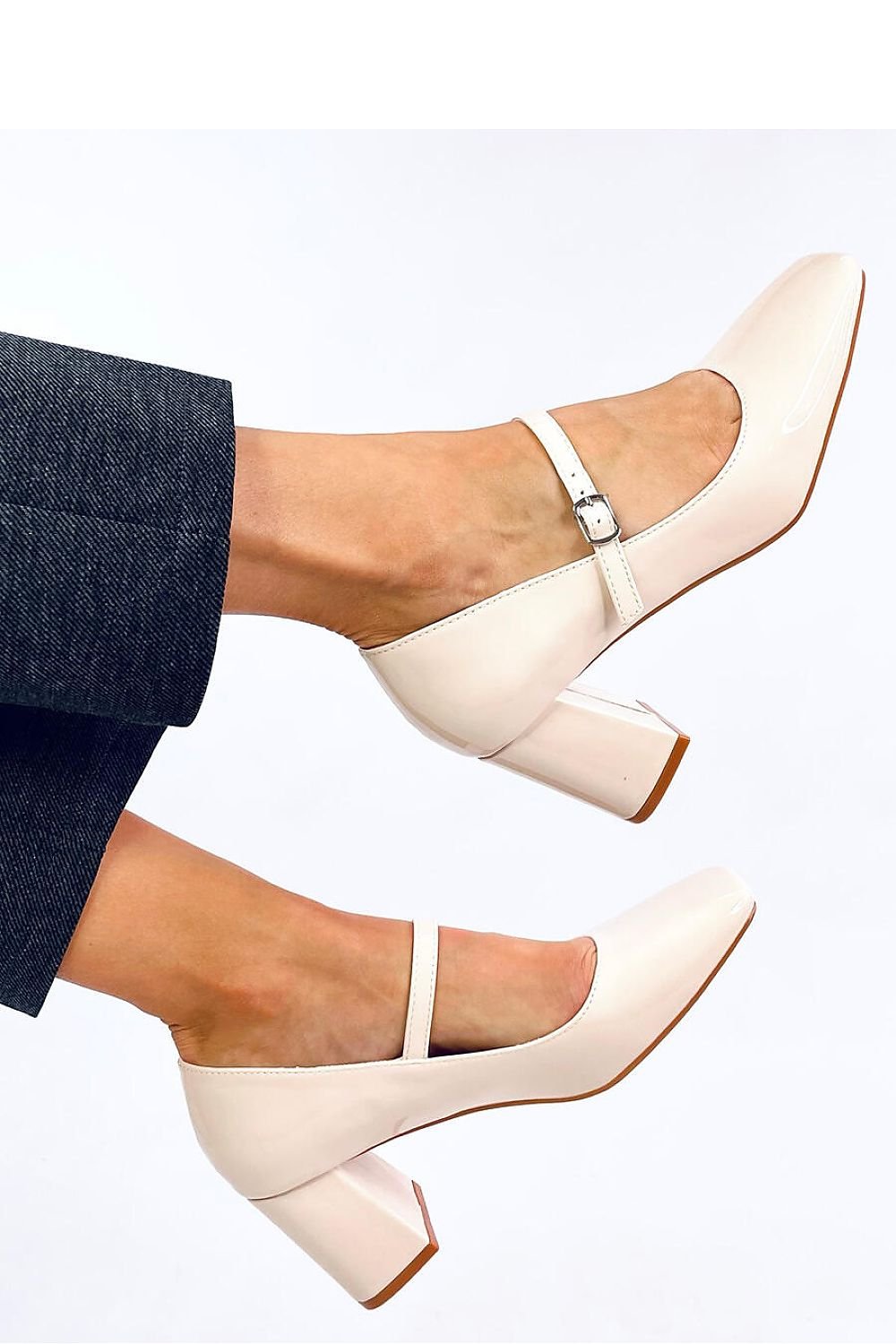  Block heel pumps model 200679 Inello 