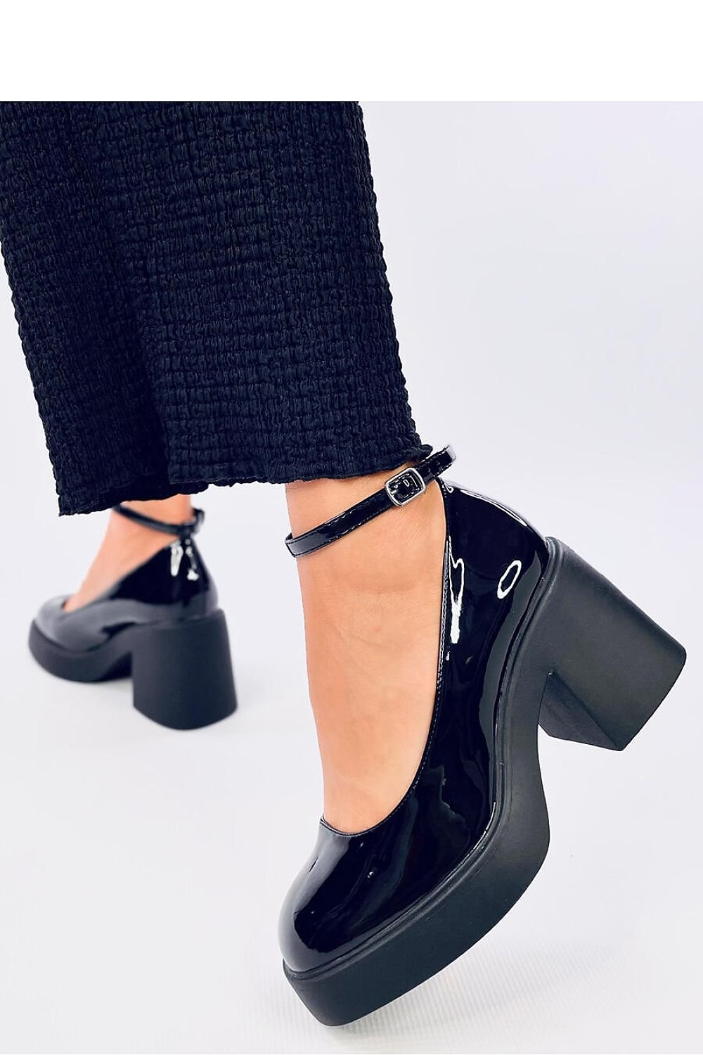  Platform pumps model 200746 Inello 