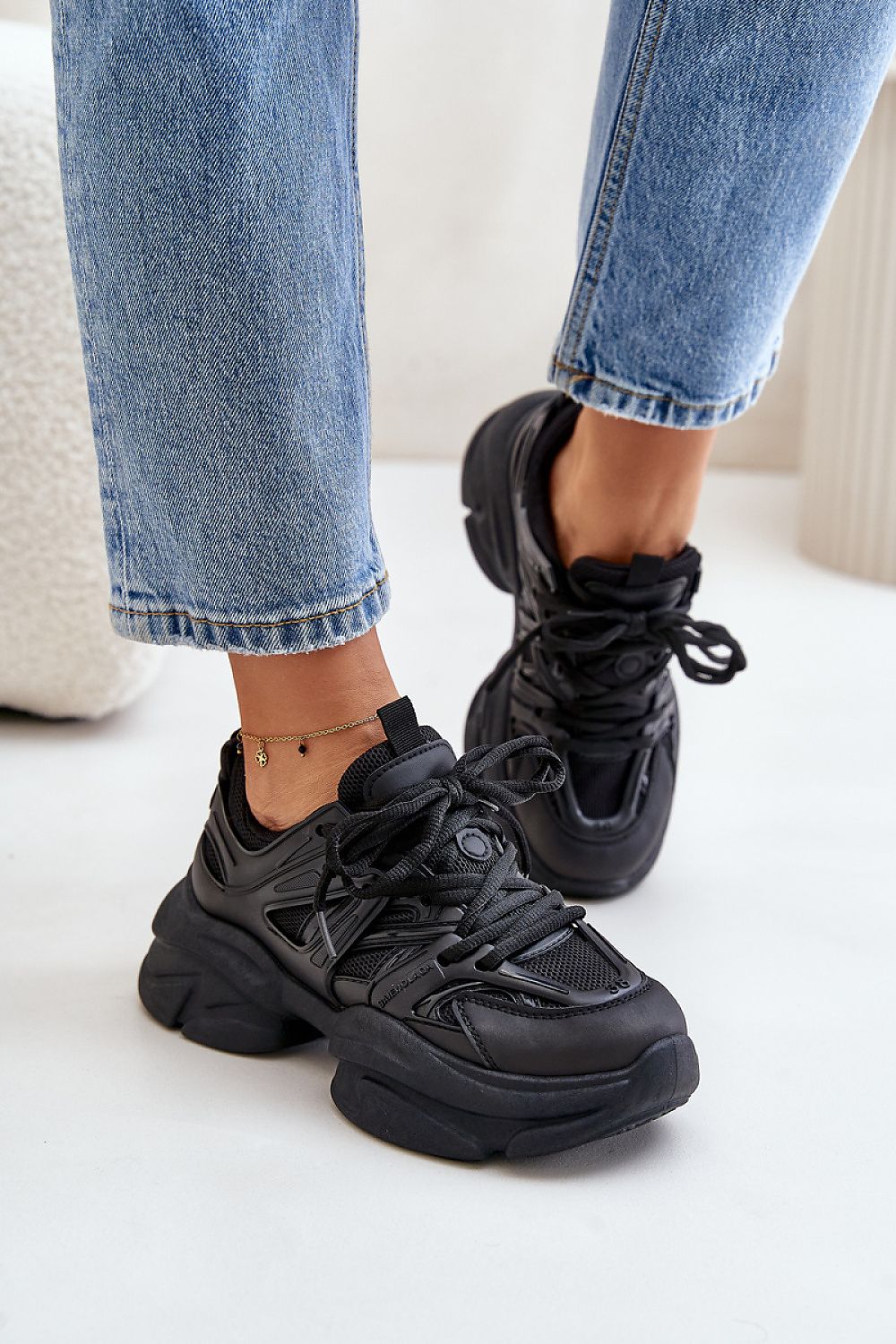 Sport Shoes model 201929 Step in style