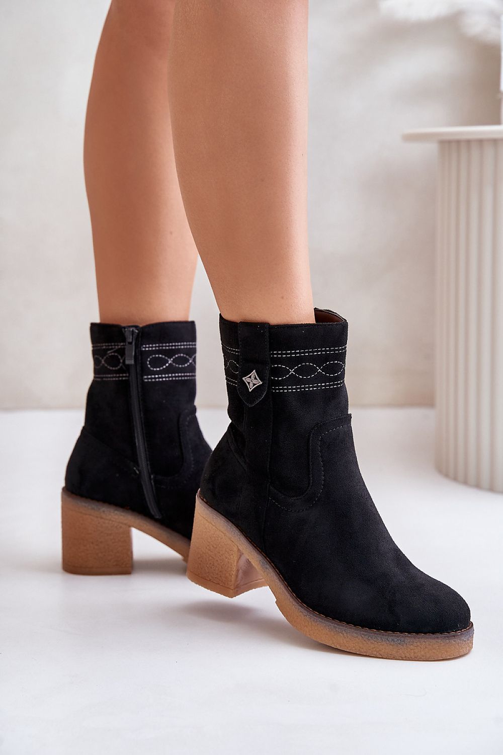 Heel boots model 201540 Step in style