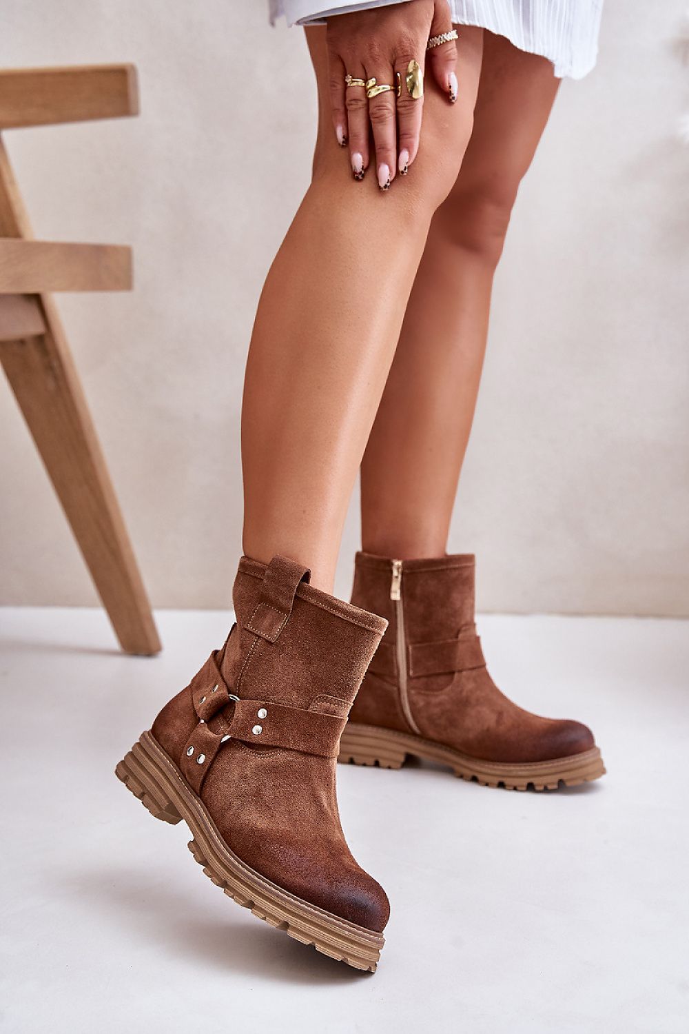 Boots model 201223 Step in style