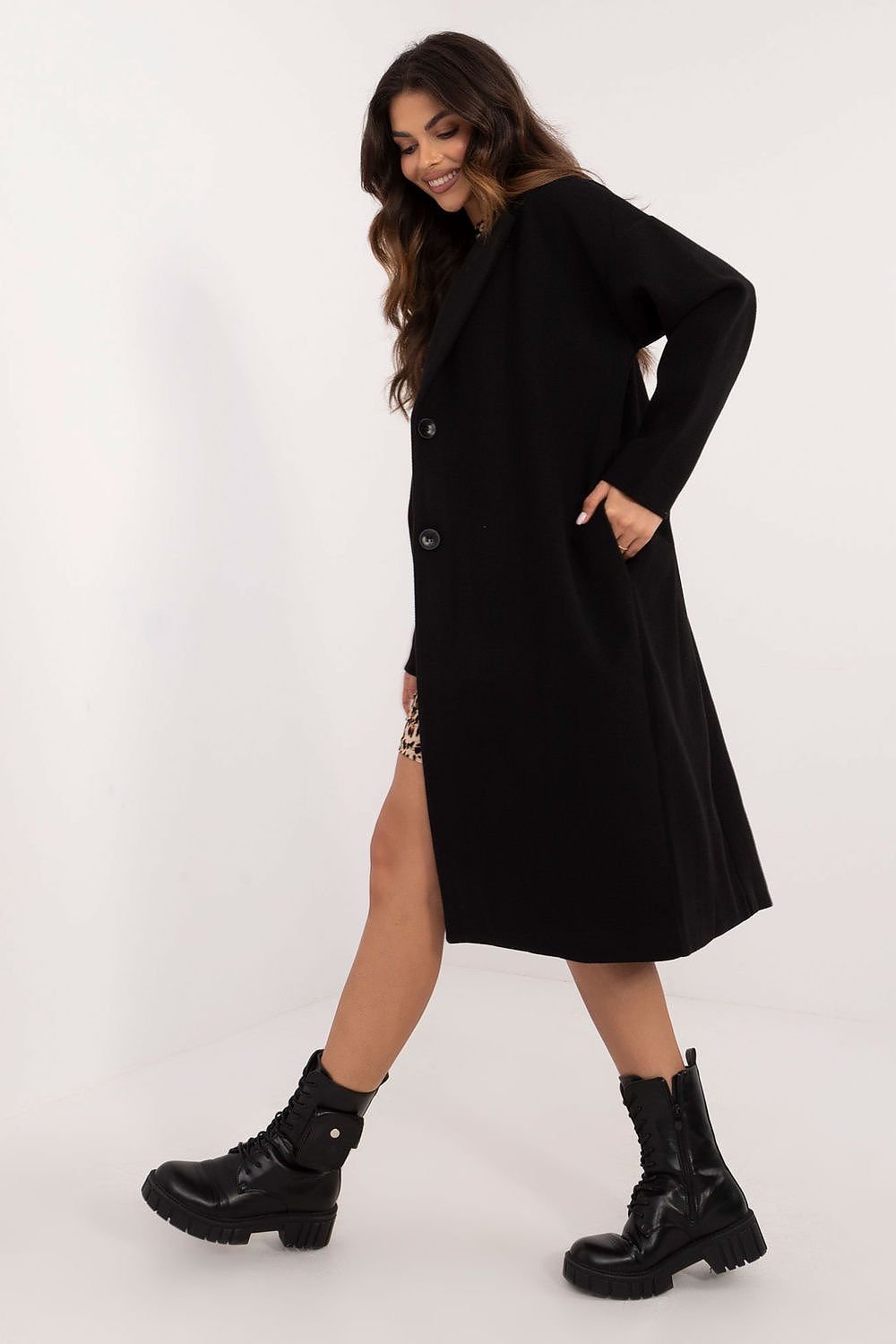 Coat model 202302 Och Bella