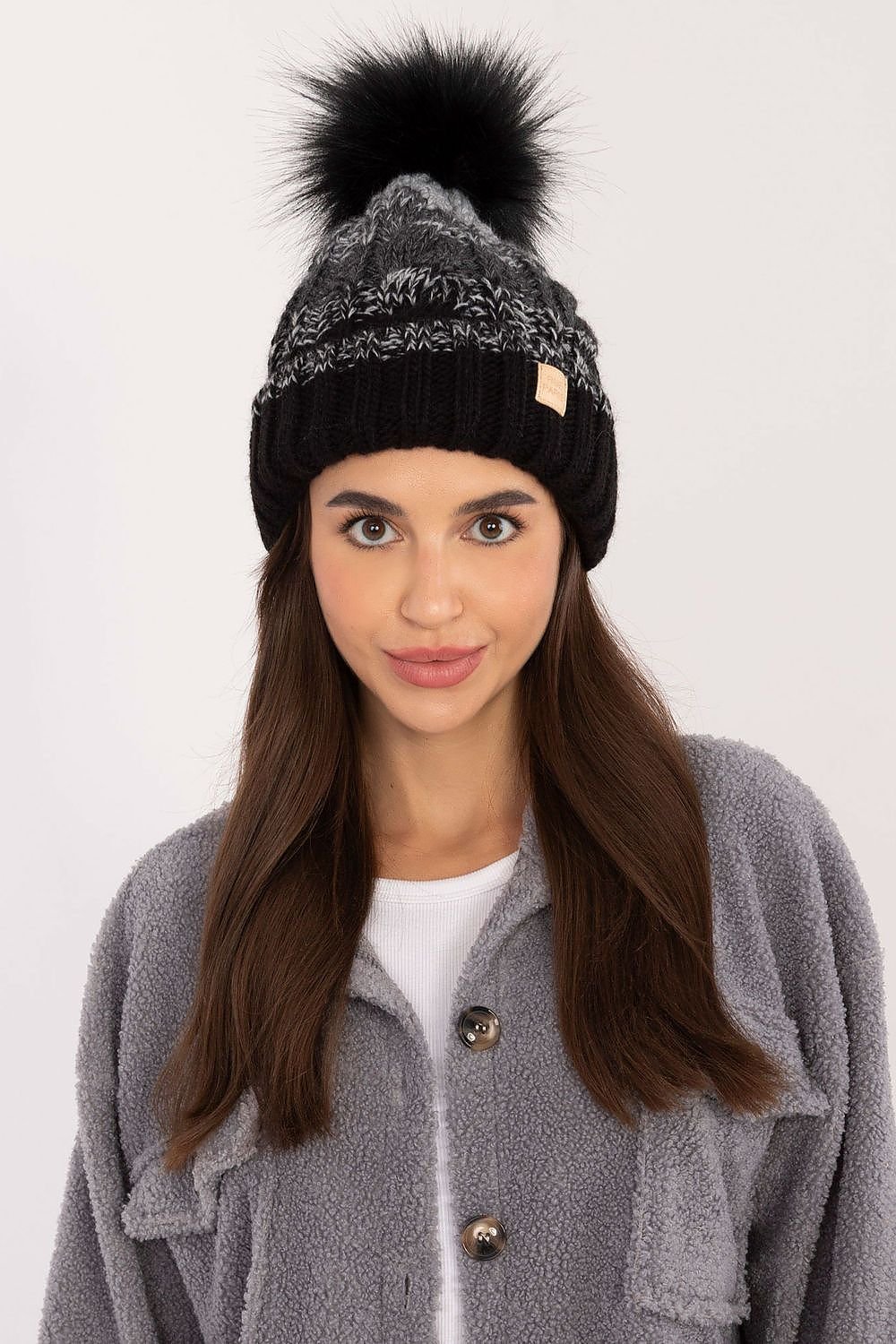 Cap model 201416 Rue Paris