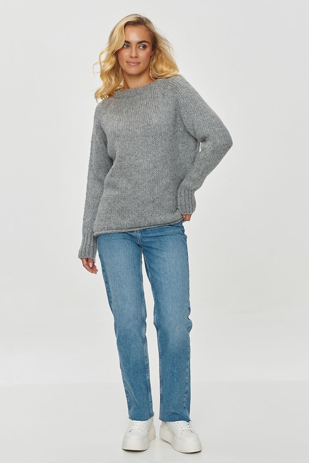 Jumper model 201808 Makadamia