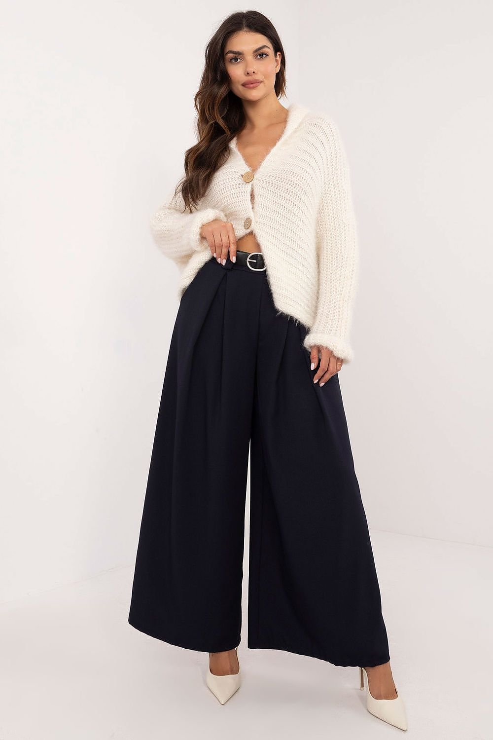  Women trousers model 201863 Italy Moda 