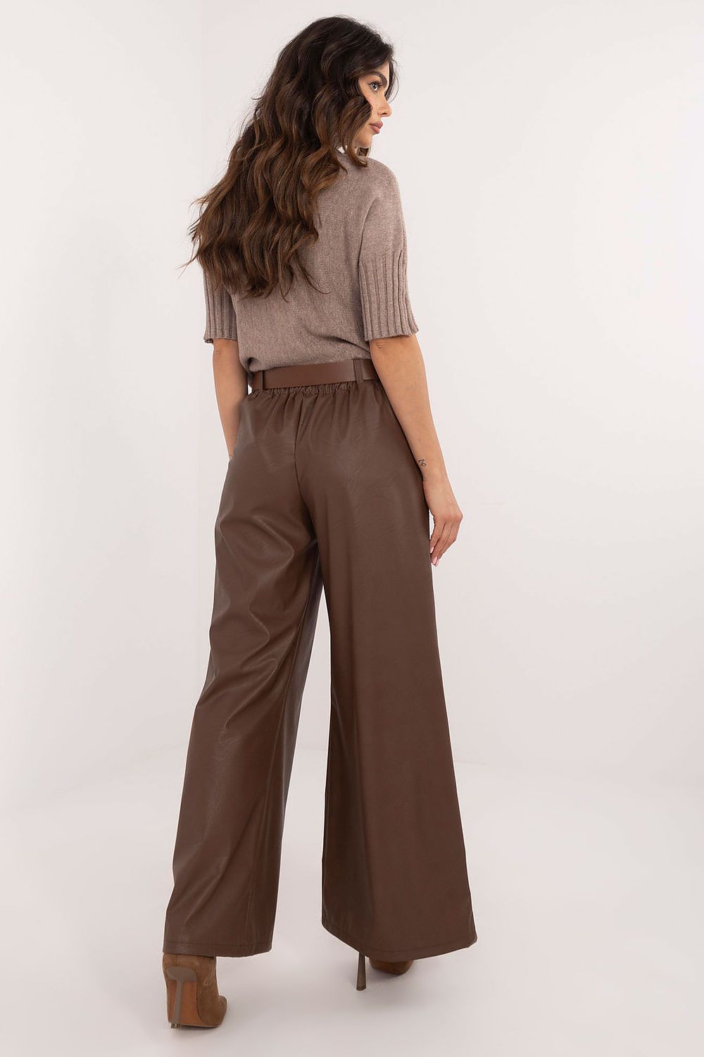  Women trousers model 202891 Italy Moda 