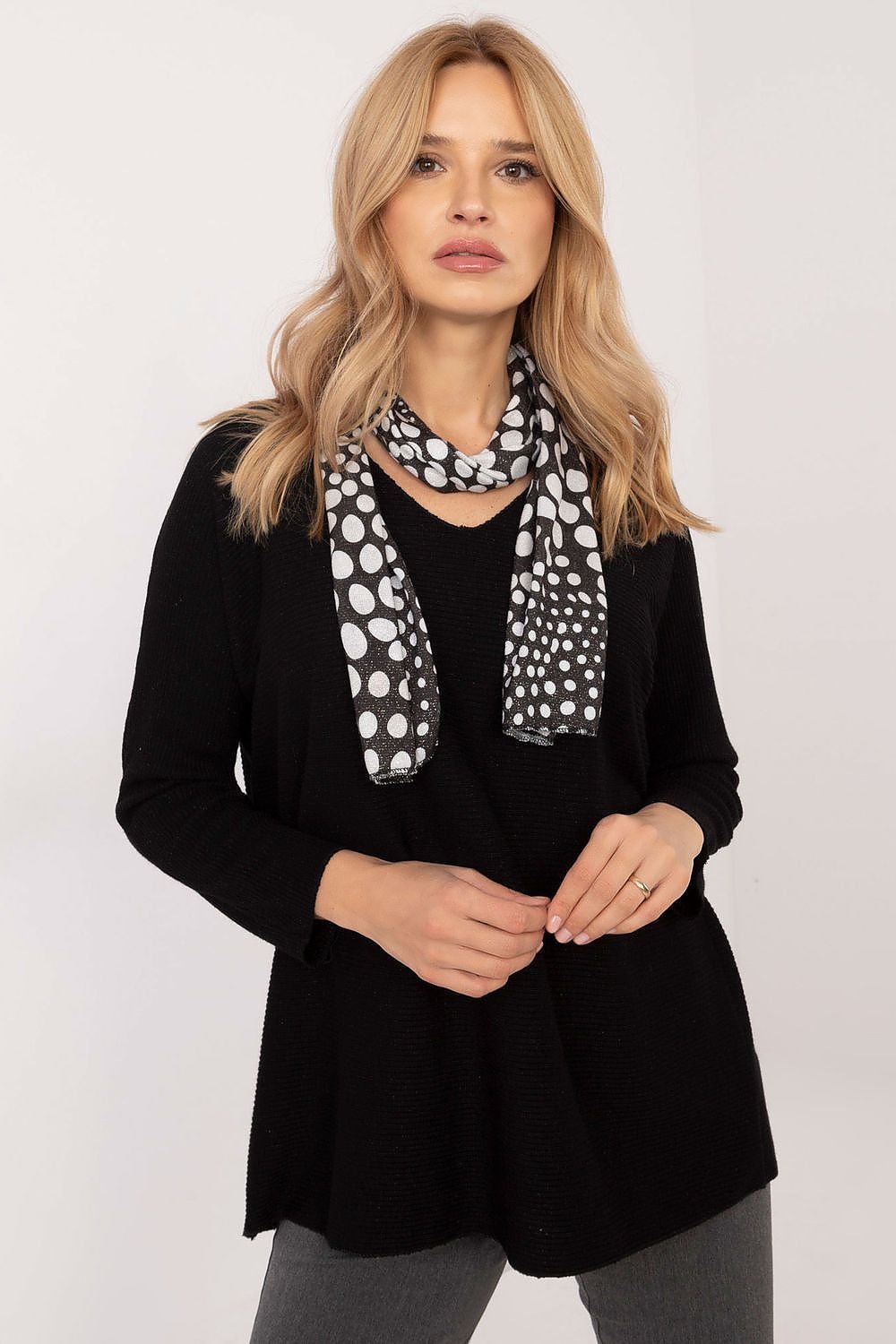Jumper model 203743 Italy Moda