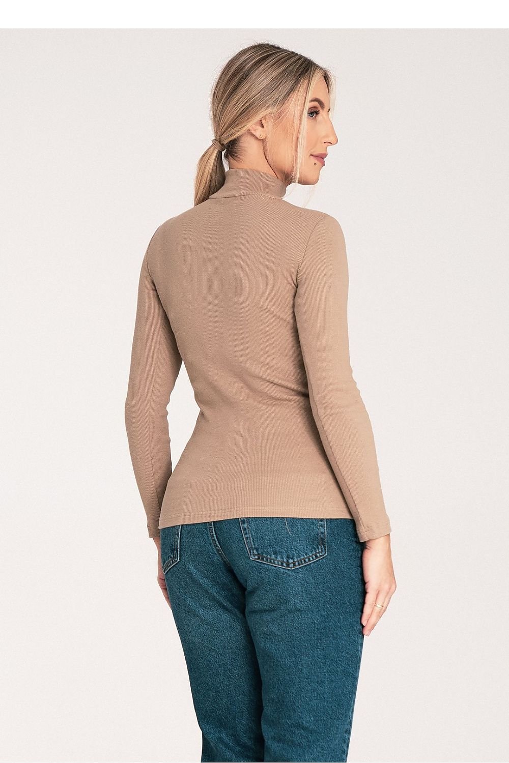 Turtleneck model 203358 Figl