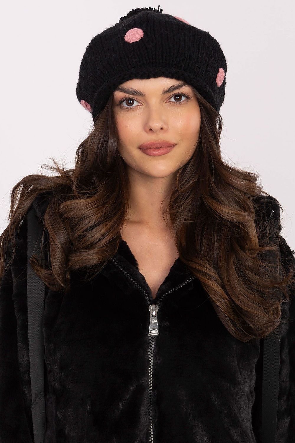  Cap model 203847 AT 