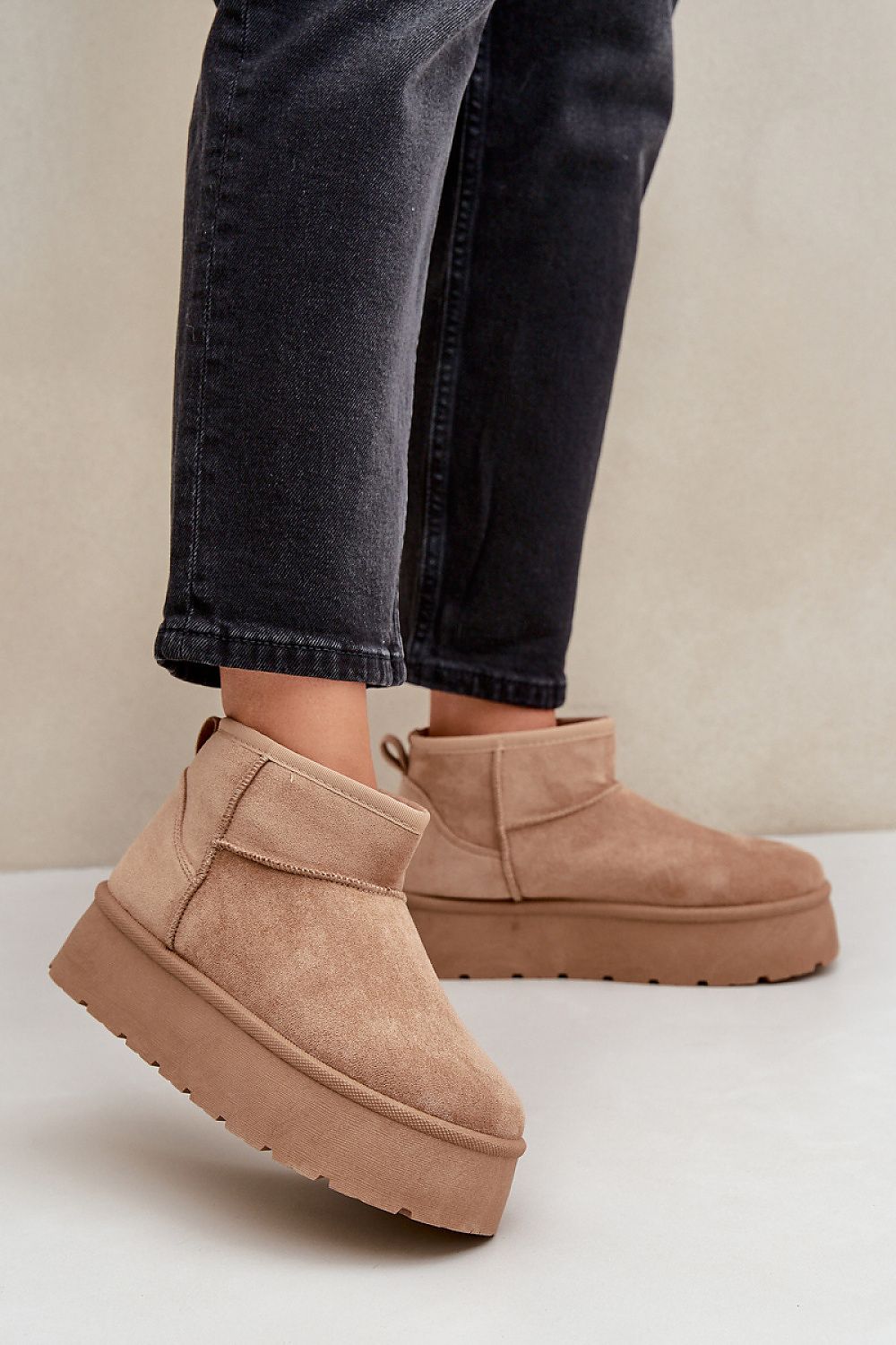  Snow boots model 203882 Step in style 
