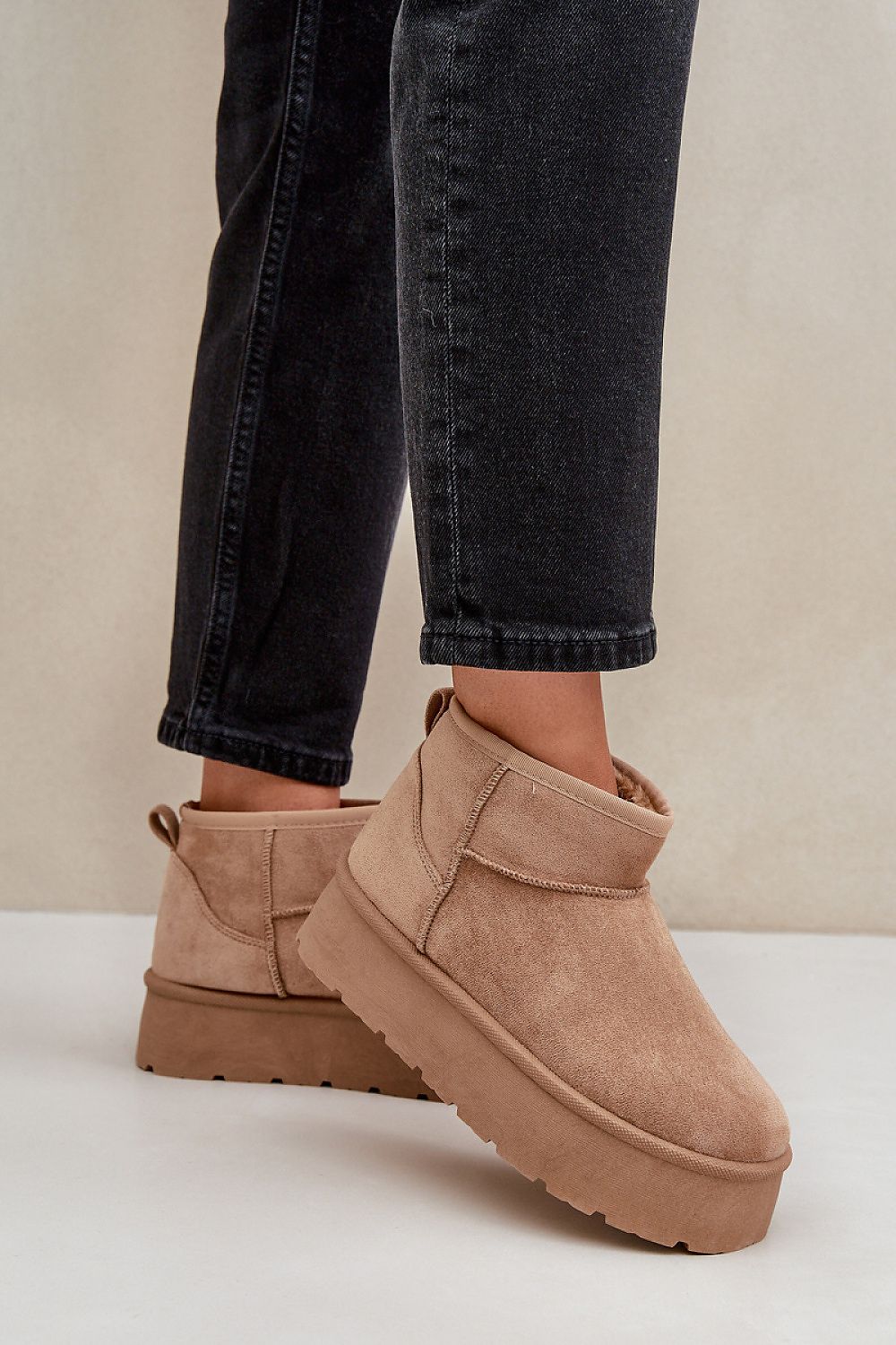  Snow boots model 203882 Step in style 