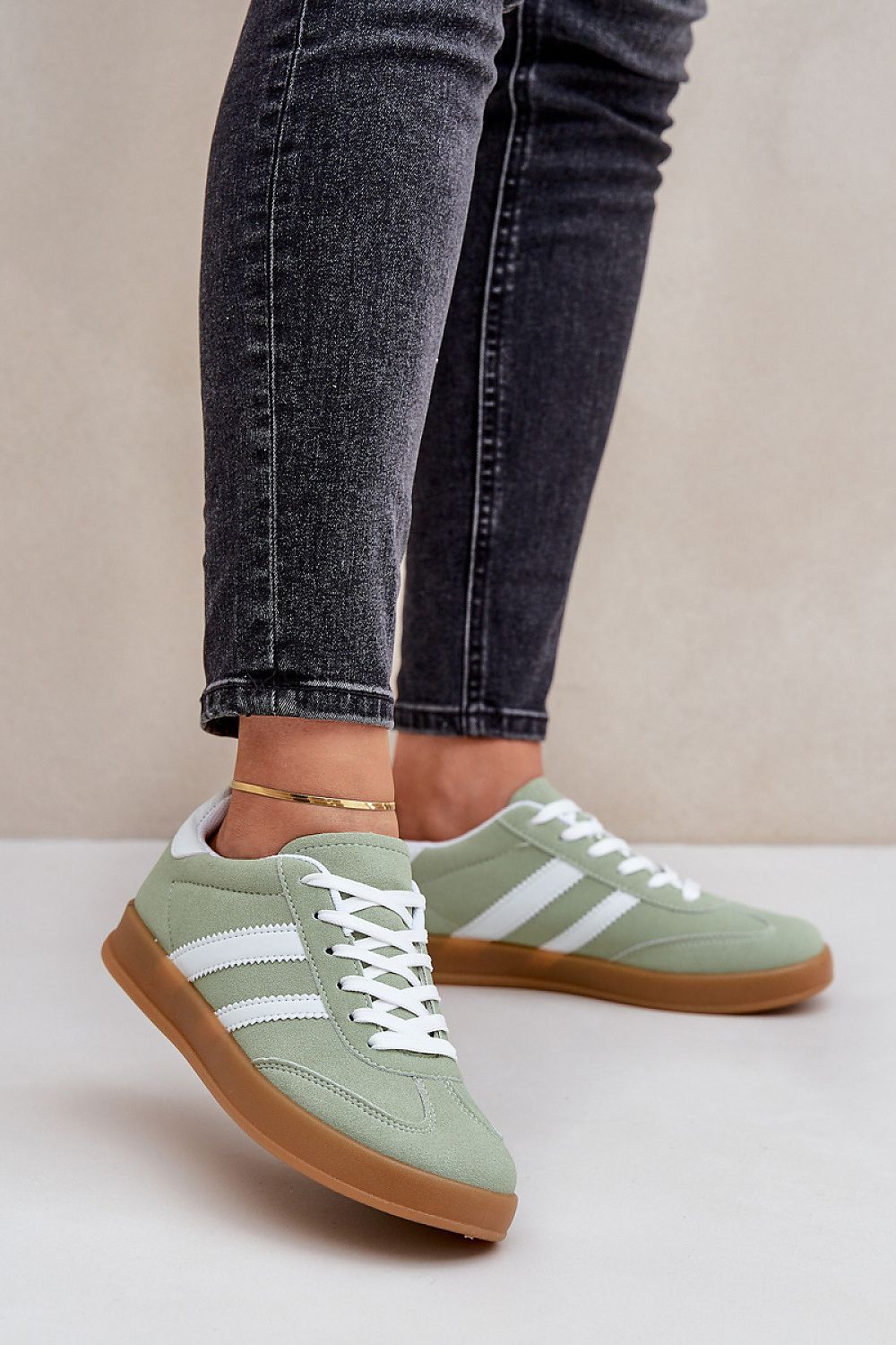  Sport Shoes model 203905 Step in style 