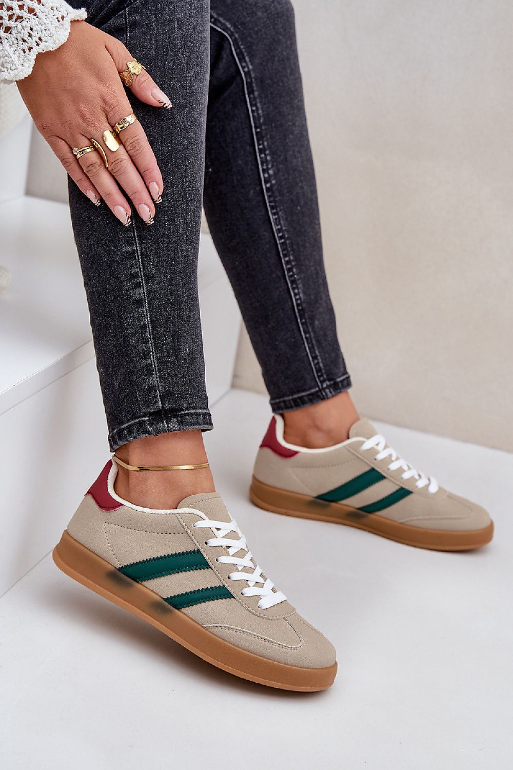  Sport Shoes model 203911 Step in style 