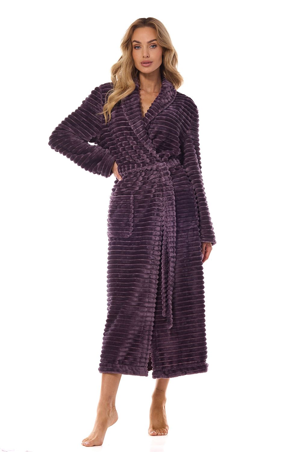  Bathrobe model 206067 L&L collection 