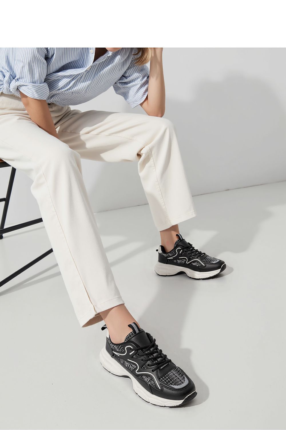  Sport Shoes model 210246 Inello 