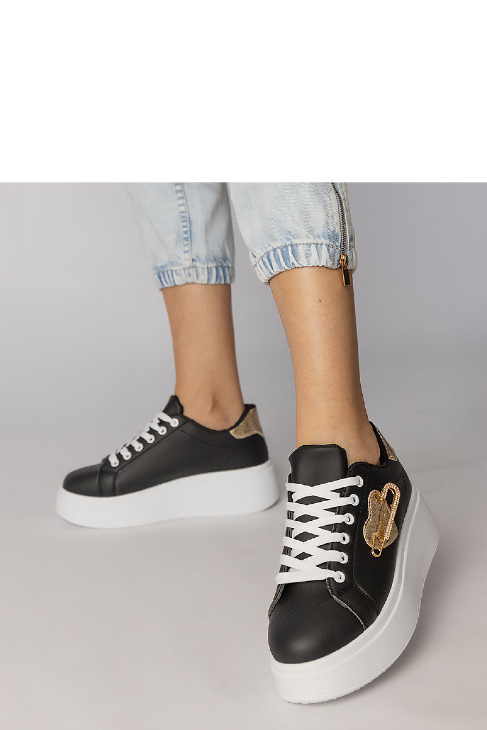  Sport Shoes model 214017 PRIMO 