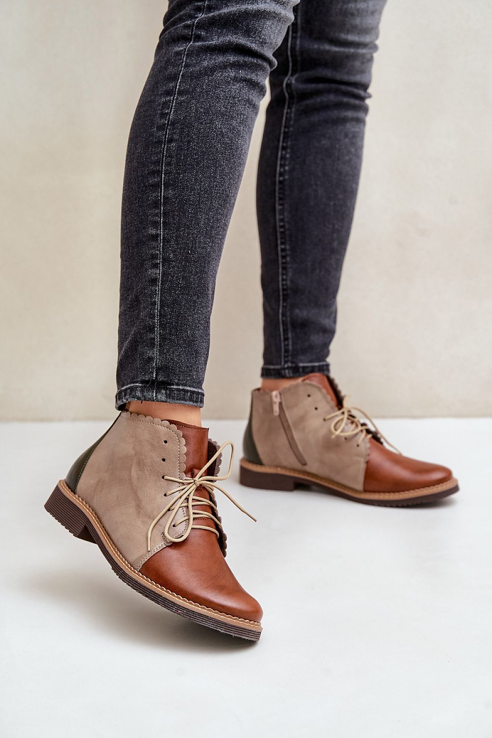  Half shoes model 216526 Step in style 