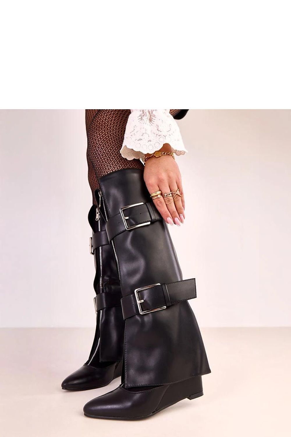  Buskin boots model 220243 Solea 