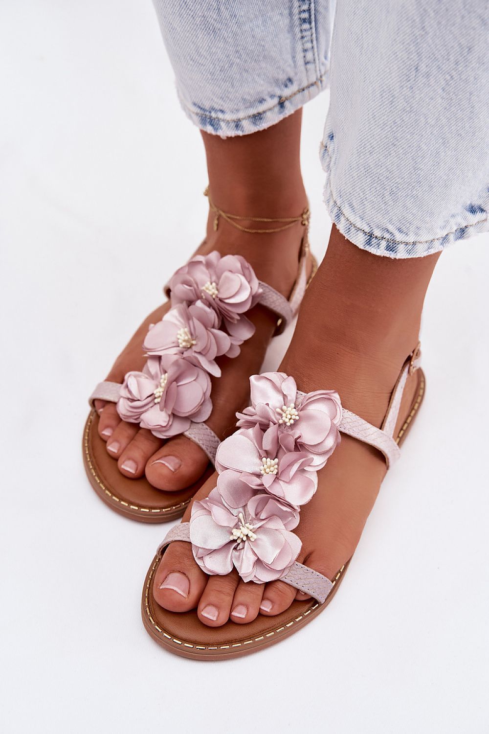  Sandals model 225117 Step in style 