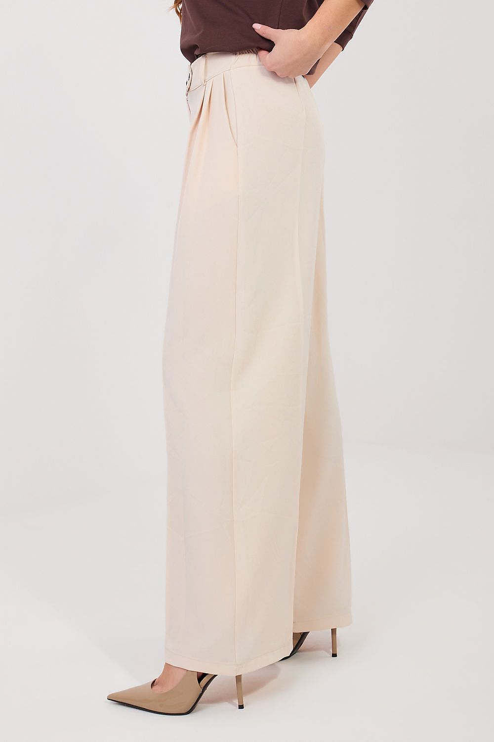  Women trousers model 225566 Rue Paris 