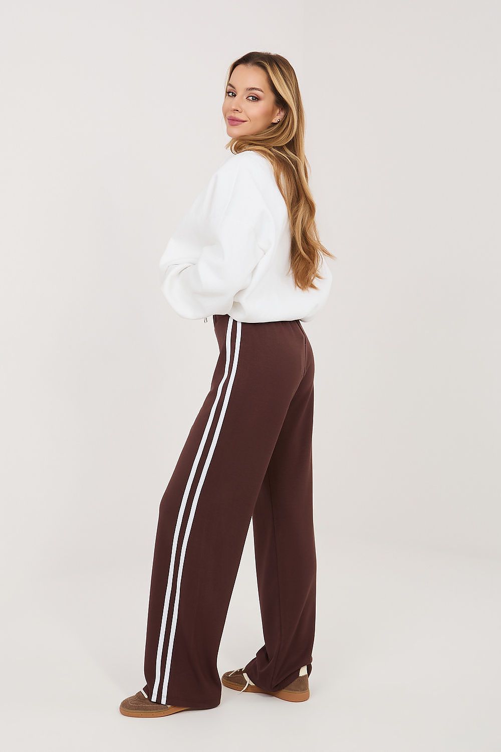  Tracksuit trousers model 226153 Relevance 