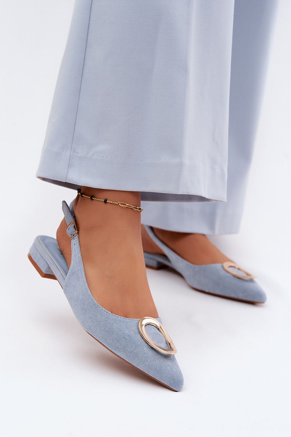  Sandals model 227926 Step in style 