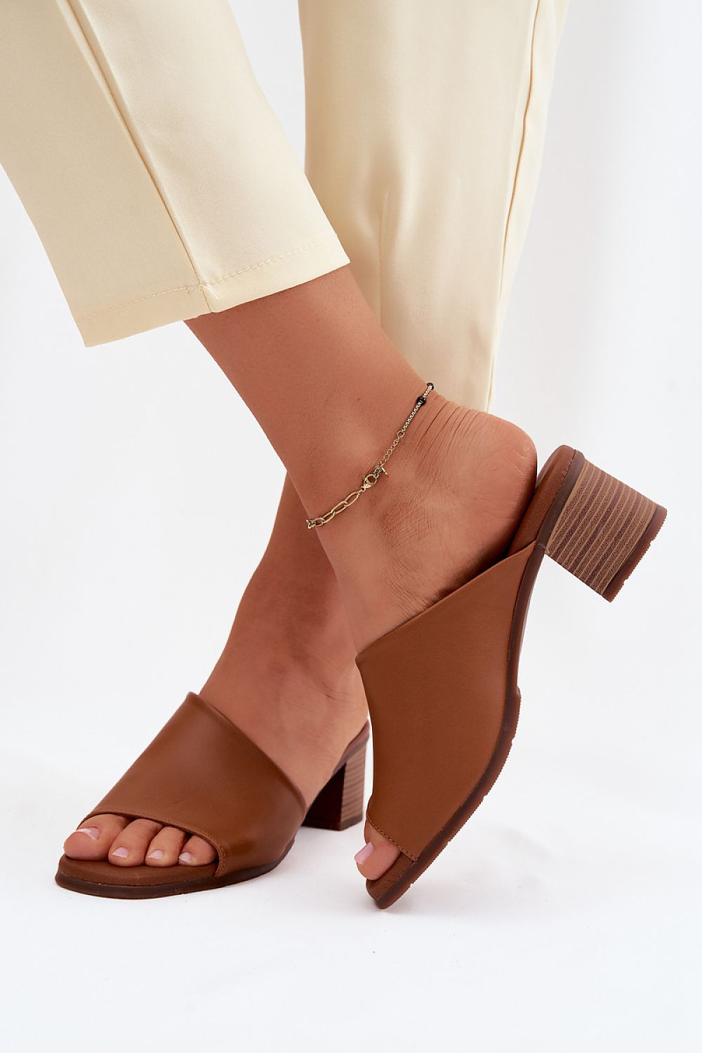  Heeled sandals model 227929 Step in style 
