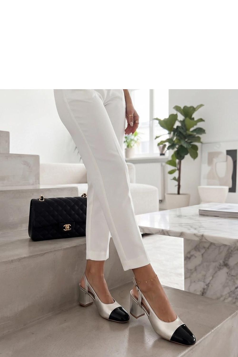  Block heel pumps model 230820 Solea 