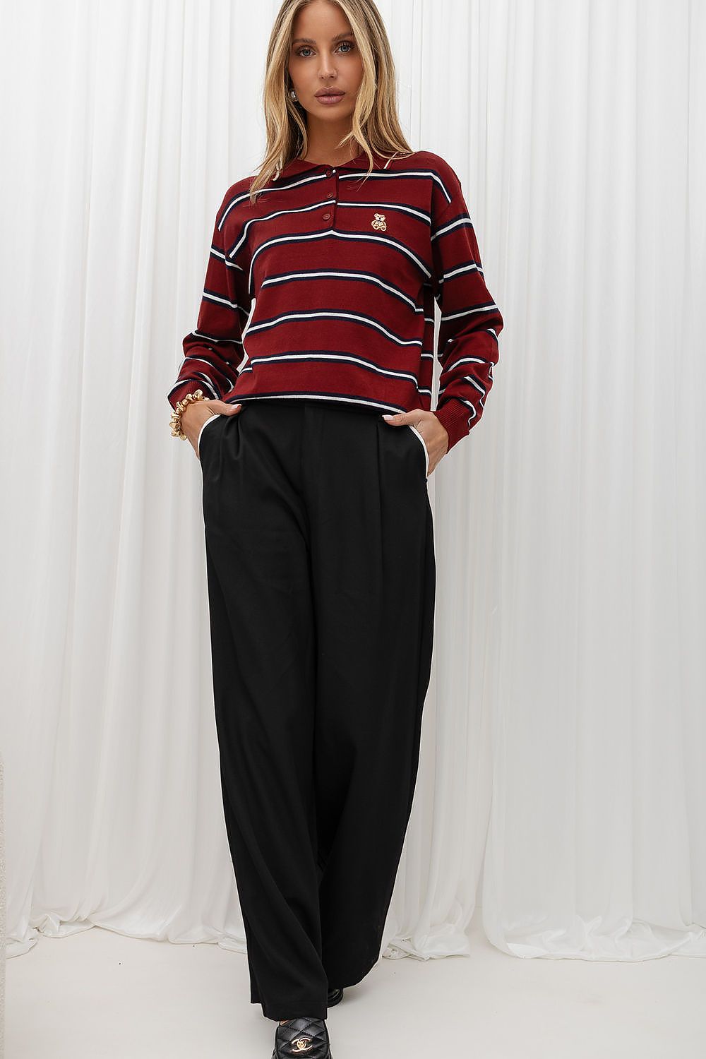  Women trousers model 232407 Italy Moda 
